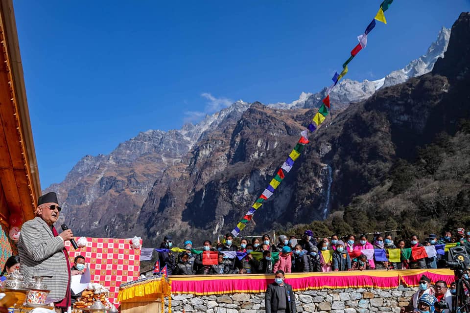 प्रधानमन्त्रीओली  घुन्साबाट विराटनगर हुँदै काठमाडौं फर्किए