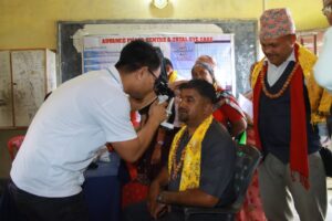 बाह्रदशीमा बृहत् निःशुल्क स्वास्थ्य शिविर: ९१४ जनाले लिए सेवा