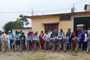 हल्दीबारी-२ का १४ जना दलित विद्यार्थीलाई साइकल वितरण