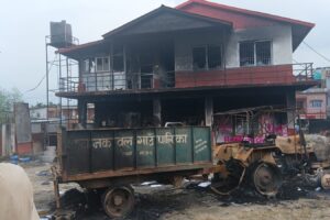 झापामा ‘जेन्जी आन्दोलन’को नाममा २७६ भवन जले: निजी घरदेखि सरकारी कार्यालयसम्म खरानी