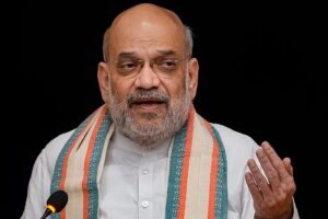 भारतीय गृहमन्त्री शाहको ‘घुसपैठी’ आरोप, ममताको ‘अव्यवस्थित’ प्रतिक्रिया