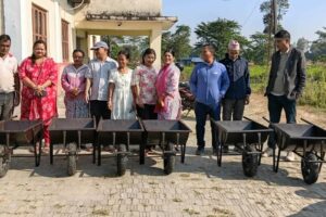 हल्दीवारी–३ मा लागत साझेदारीमा ११३ कृषकलाई कृषि उपकरण वितरण