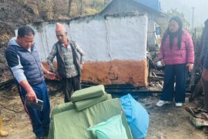 इलामको माइजोगमाई गाउँपालिकामा आगलागी, एक घर पूर्ण रूपमा नष्ट