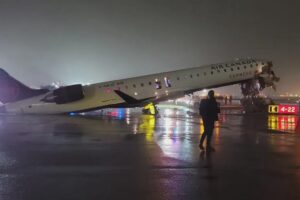 न्यूयोर्कको ला गार्डिया एयरपोर्ट मा दुर्घटना: एयर क्यानाडा विमान र फायर ट्रक ठोक्कियो, विमानस्थल बन्द