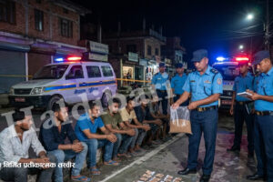 झापाको भद्रपुरबाट ठुलो परिमाणको ब्राउन सुगरसहित सात जना पक्राउ