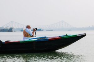 हुगलीको लहरमा मोदीको नौका सयर : विकास र विरासतको नयाँ सङ्कल्प