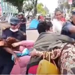 एमाले नेता महेश बस्नेतकी पत्नी अम्बिका र शोभा पाठकबिच सडकमै झडप