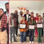 झापा गाउँपालिकाद्वारा लेखा अधिकृत लक्ष्मी खतिवडासहित उत्कृष्ट कर्मचारी, सेवानिवृत्त र विद्यार्थी सम्मानित
